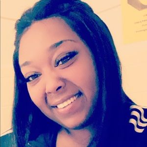 Meet your Posher, Shayla